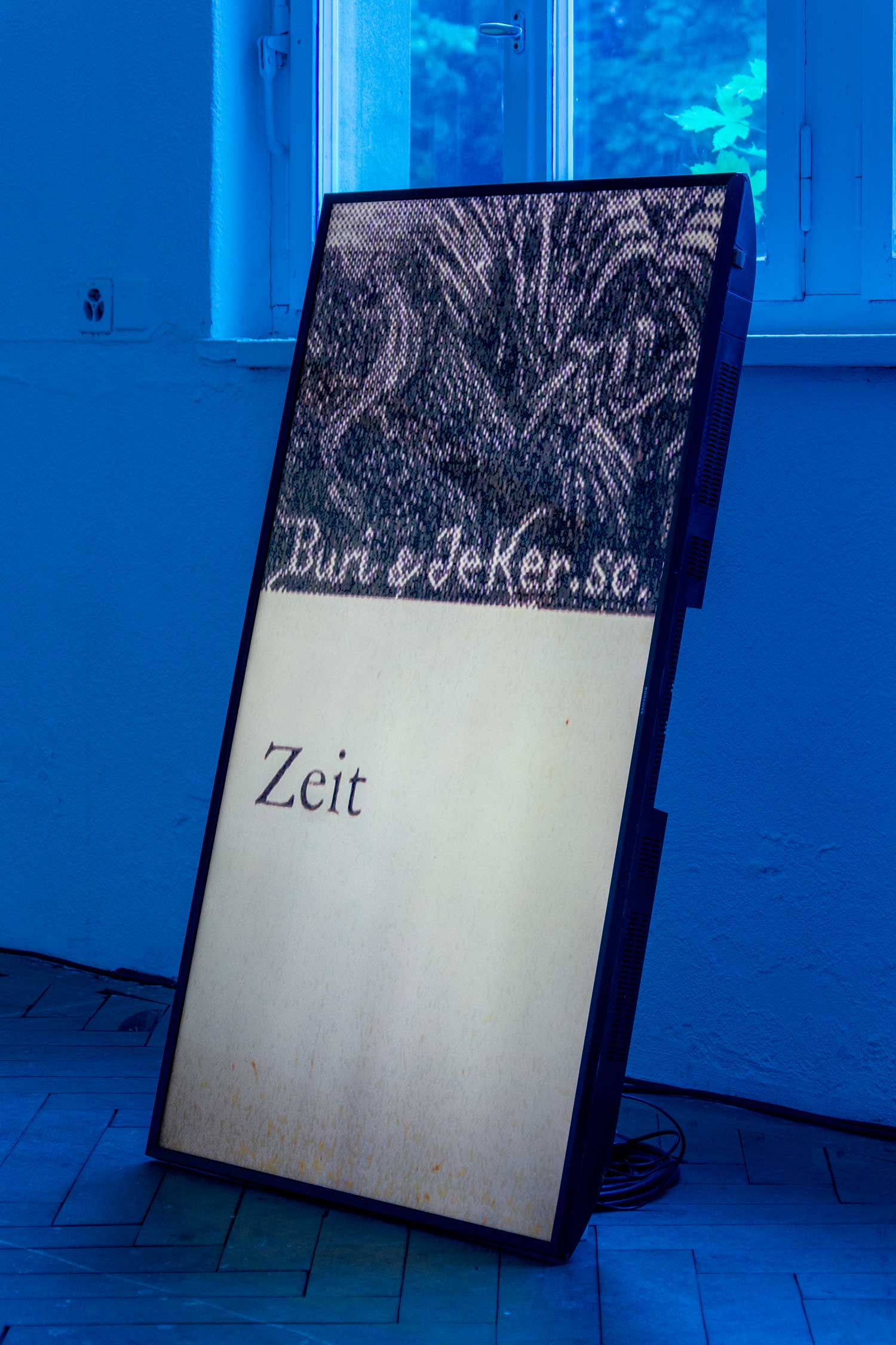 exhibition view at Gepackausgabe Glarus